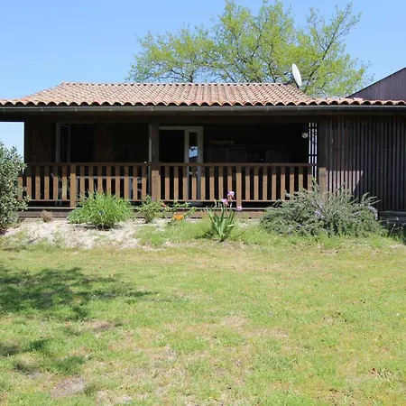 Chalet Chalet 4 Personnes Avec Piscine Privative Andernos-les-Bains